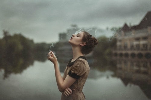 girl-cigarette-river-water-smoke-blacksheep.rs